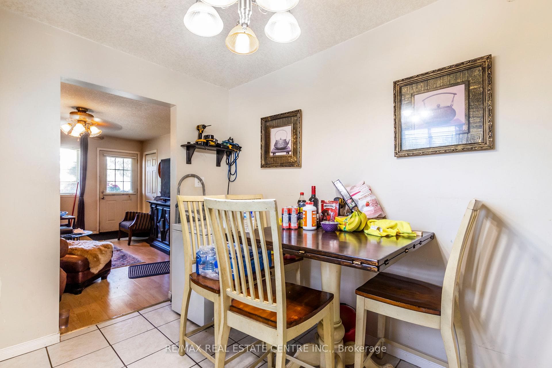 104 Oakwood Avenue photo 12