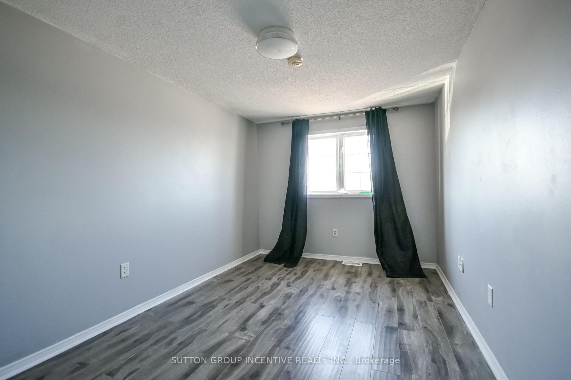 256 Dunsmore Lane photo 24