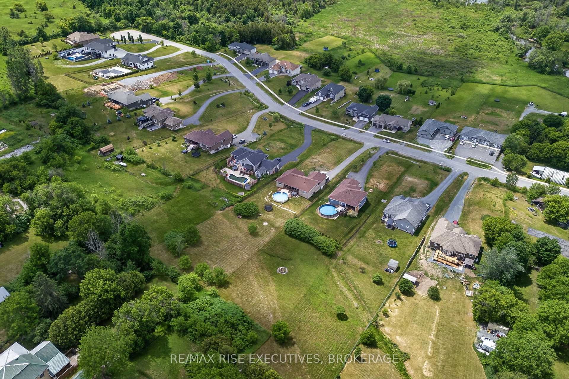 131 Morgan Drive photo 41