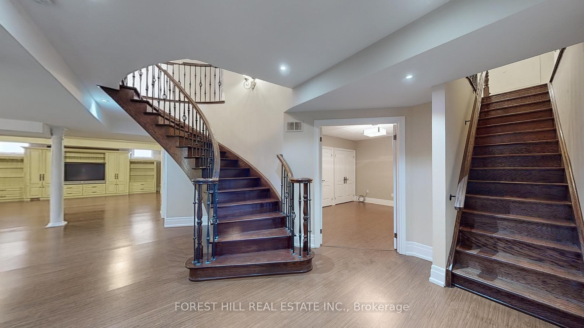 116 Arten Avenue photo 39