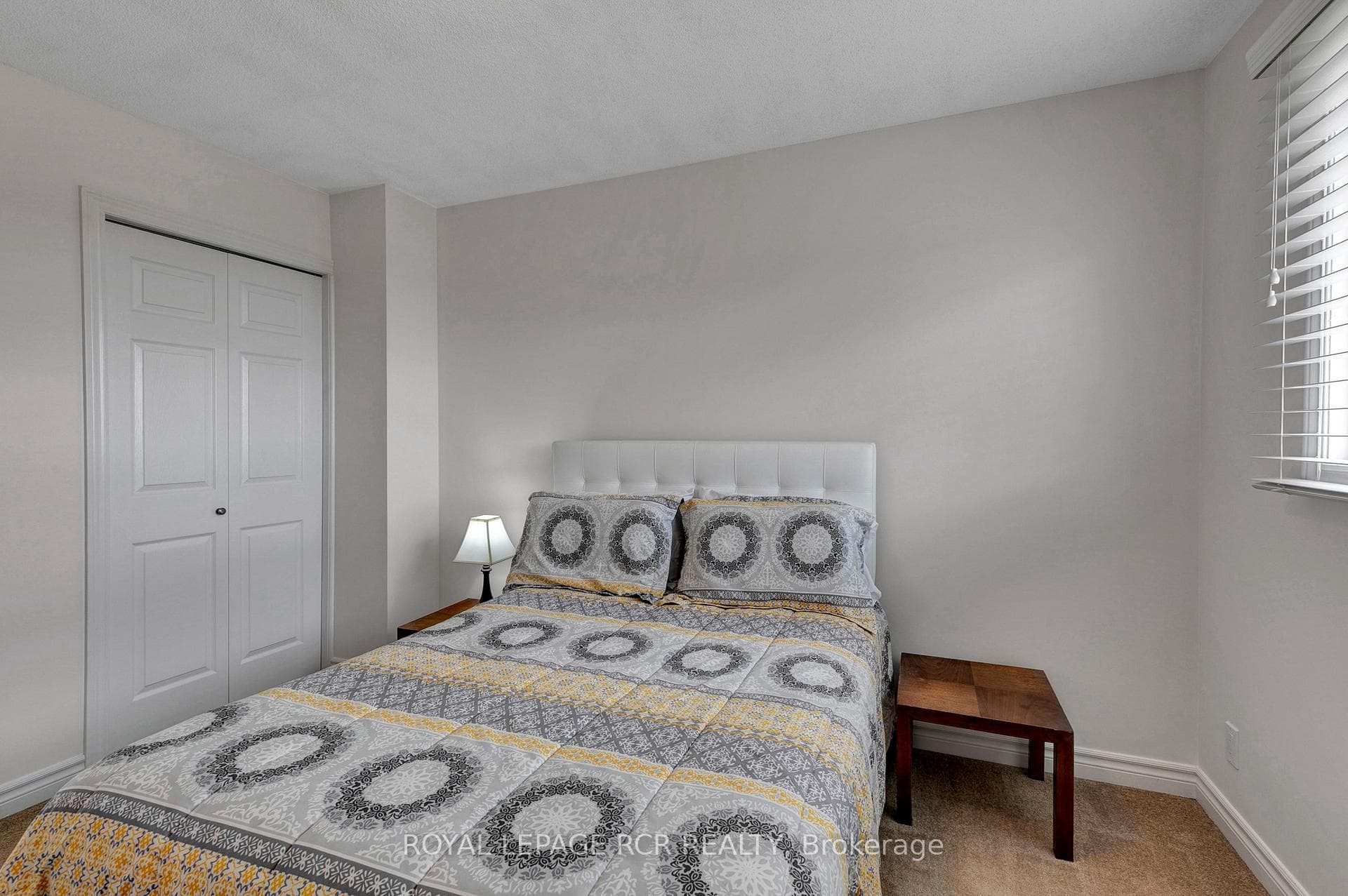 150 Britannia Avenue photo 25