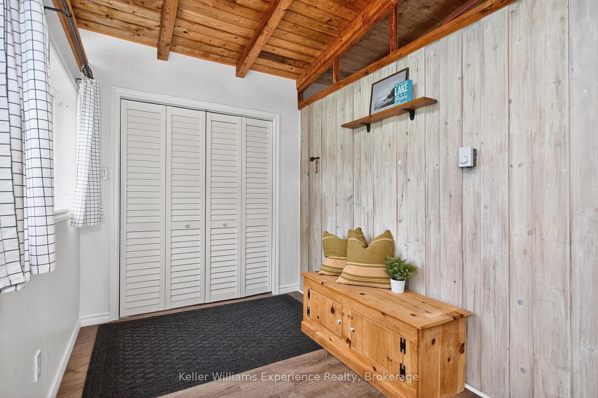 681 McMurtry Road photo 16