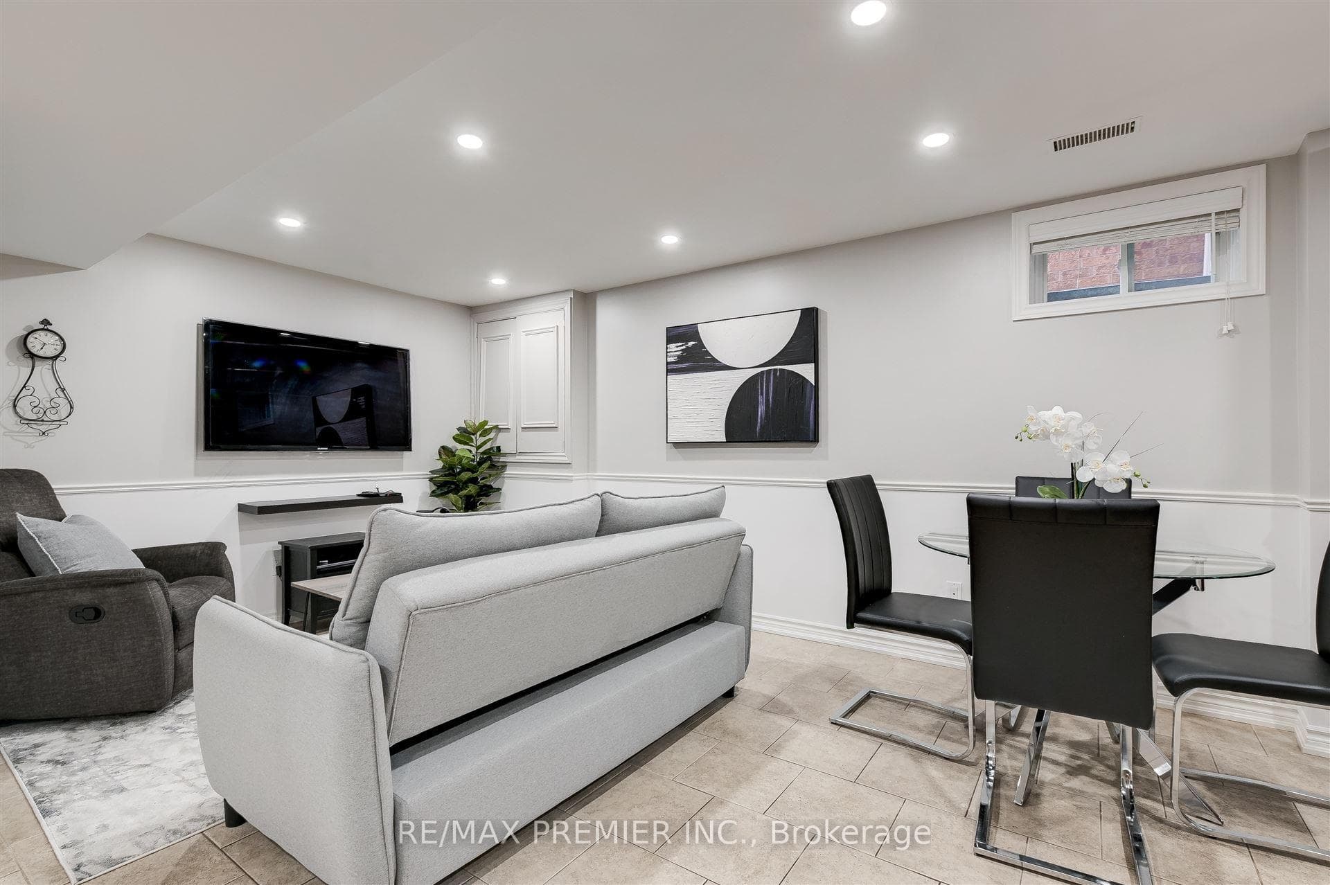 53 Belair Way photo 31