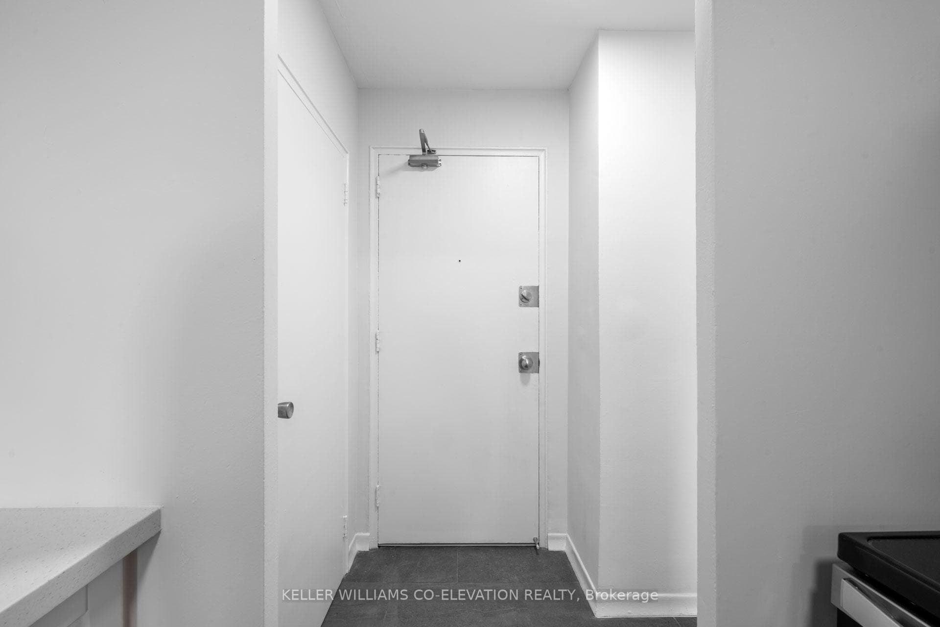 10 Fontenay Court Unit 412 photo 5