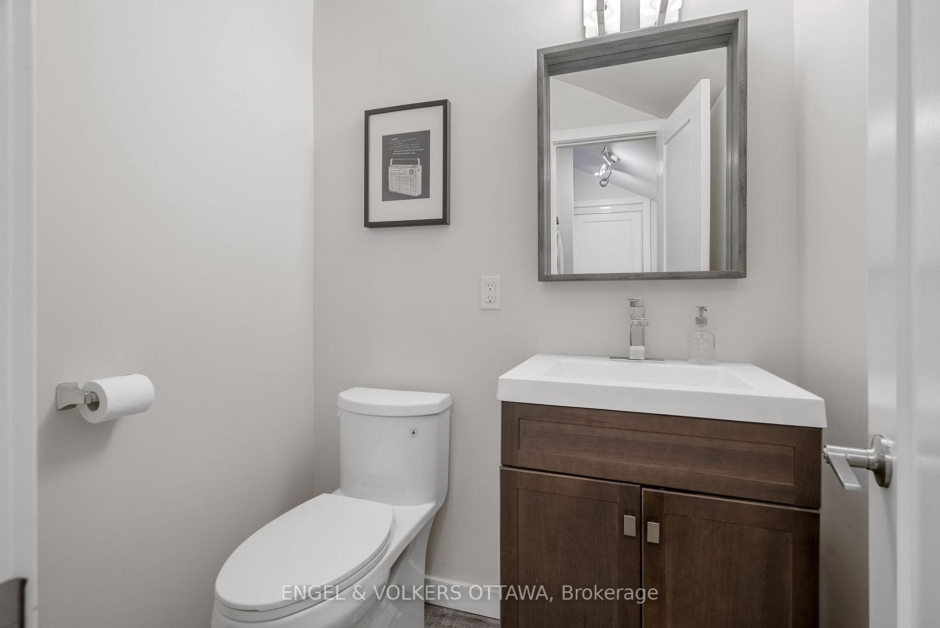 513 Edison Avenue photo 21