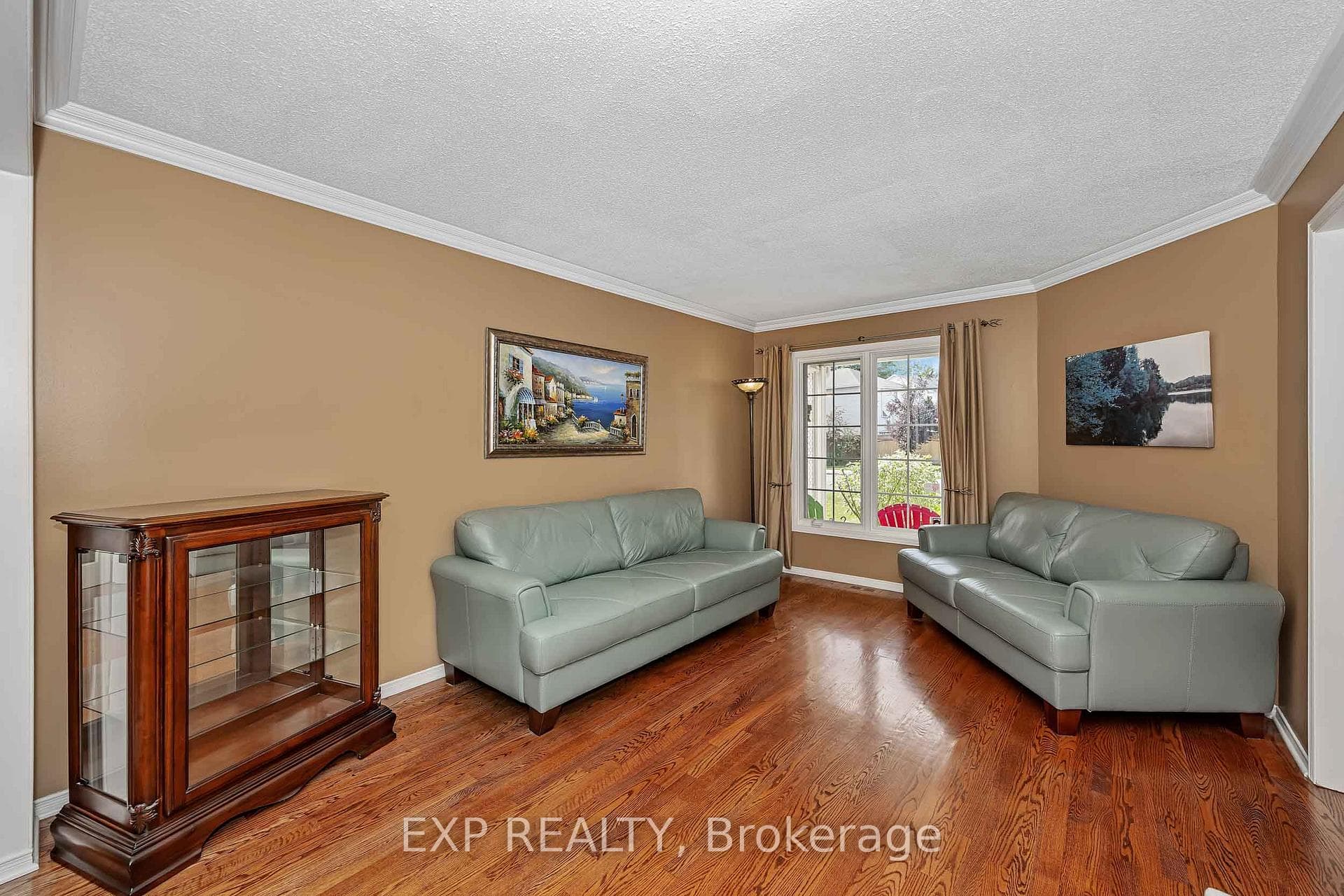 2158 Gardenway Drive photo 9