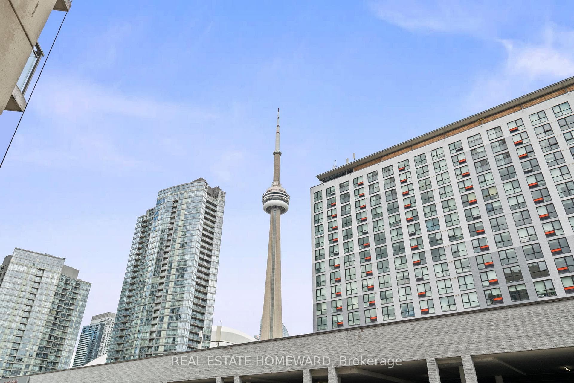 410 Queens Quay Unit 413 photo 12