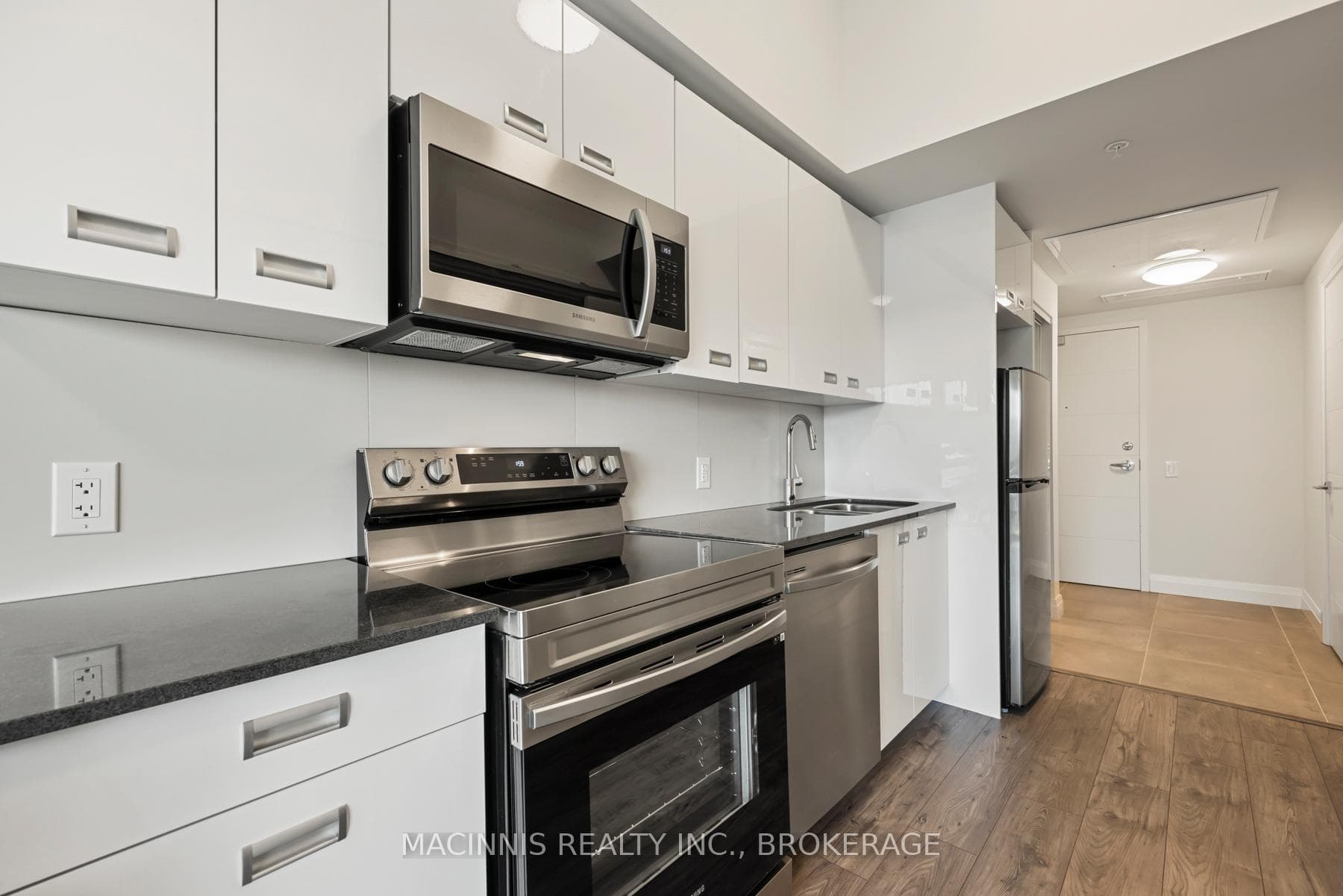 652 Princess Street Unit 410 photo 6