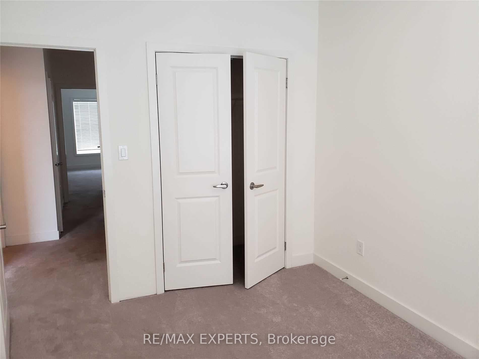 106 Pageant Avenue photo 28