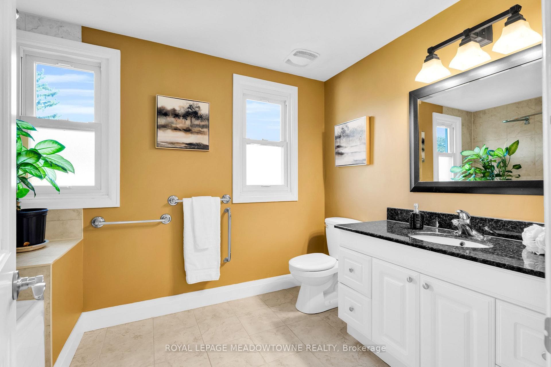 33 Parker Avenue photo 27