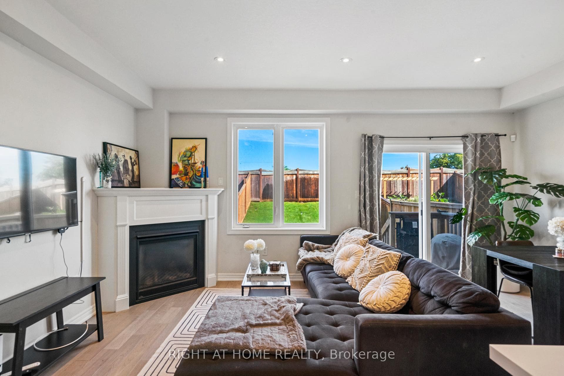 57 Pinot Crescent photo 7