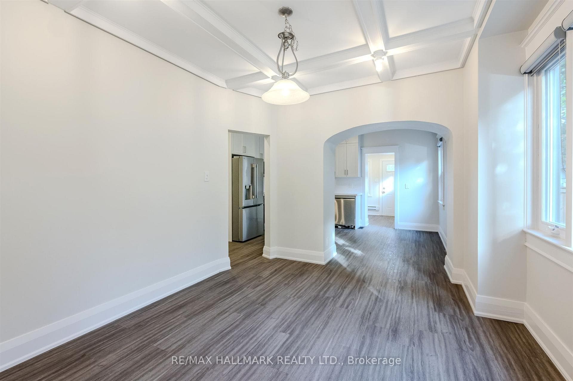 165 Wineva Avenue photo 10