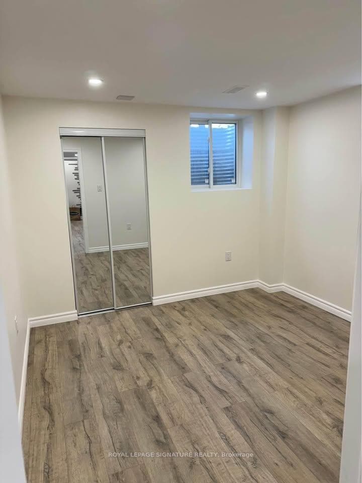 60 Lofthouse Drive Unit BSMT photo 6