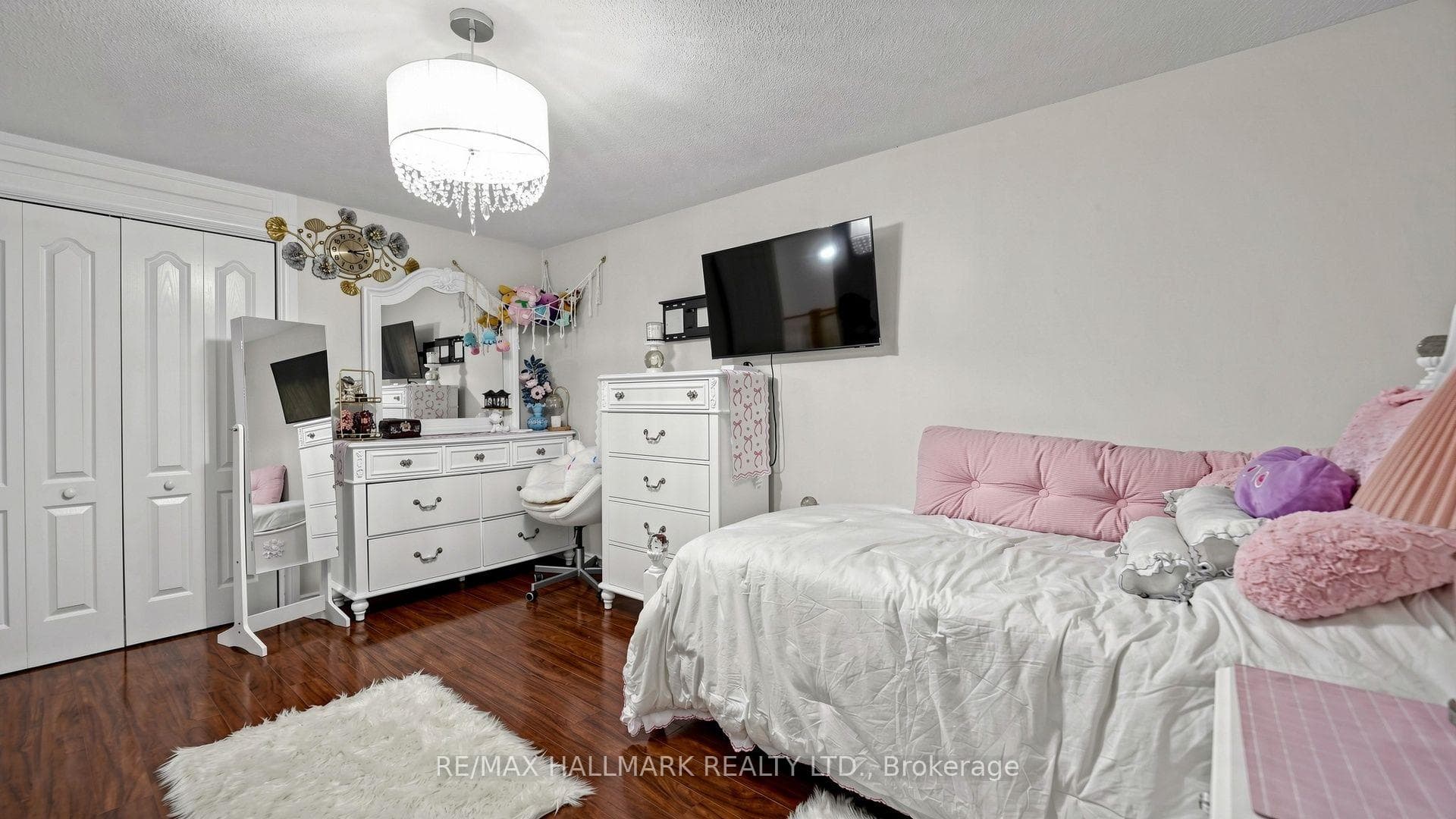 25 Wicks Drive photo 33