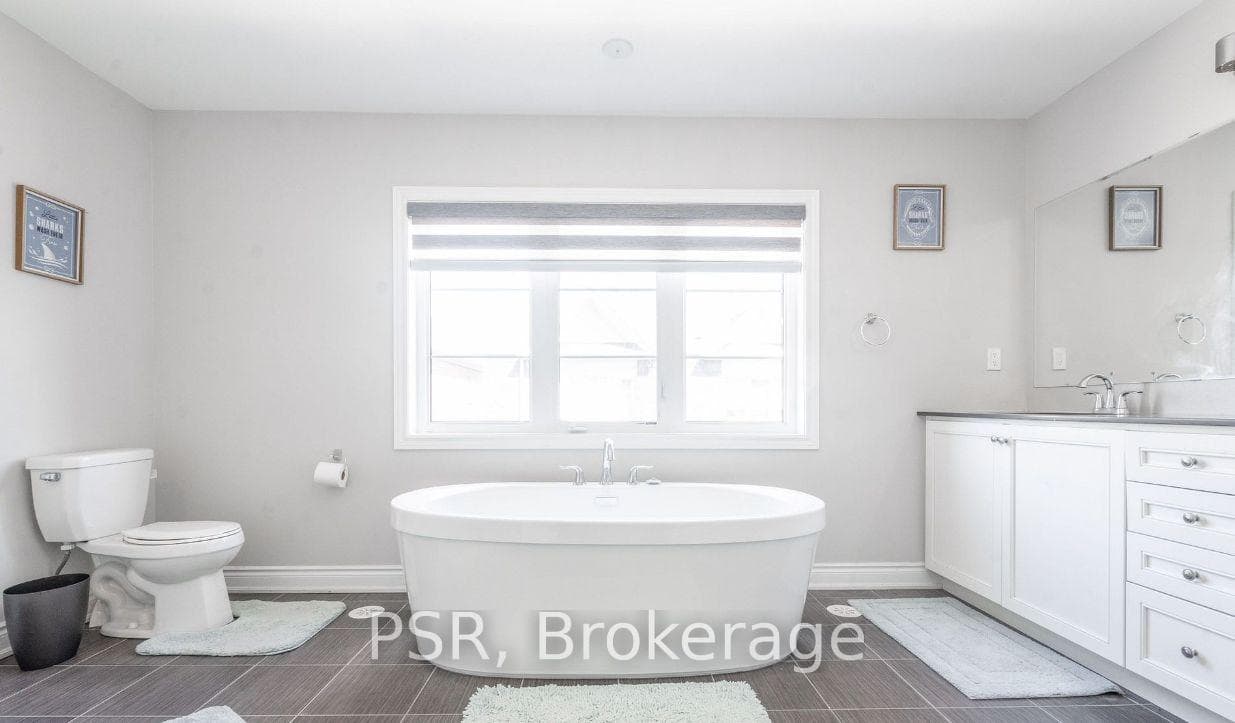 1331 Major Mackenzie Drive Unit 29 photo 19