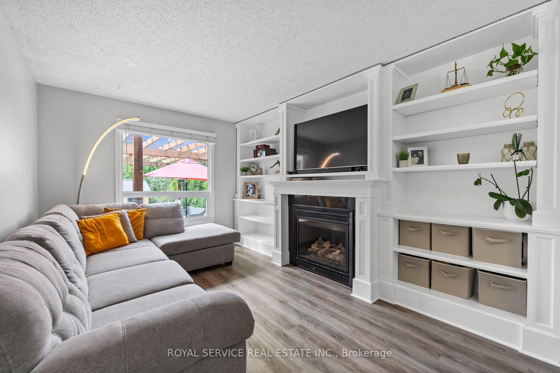 13 Burnham Boulevard photo 19