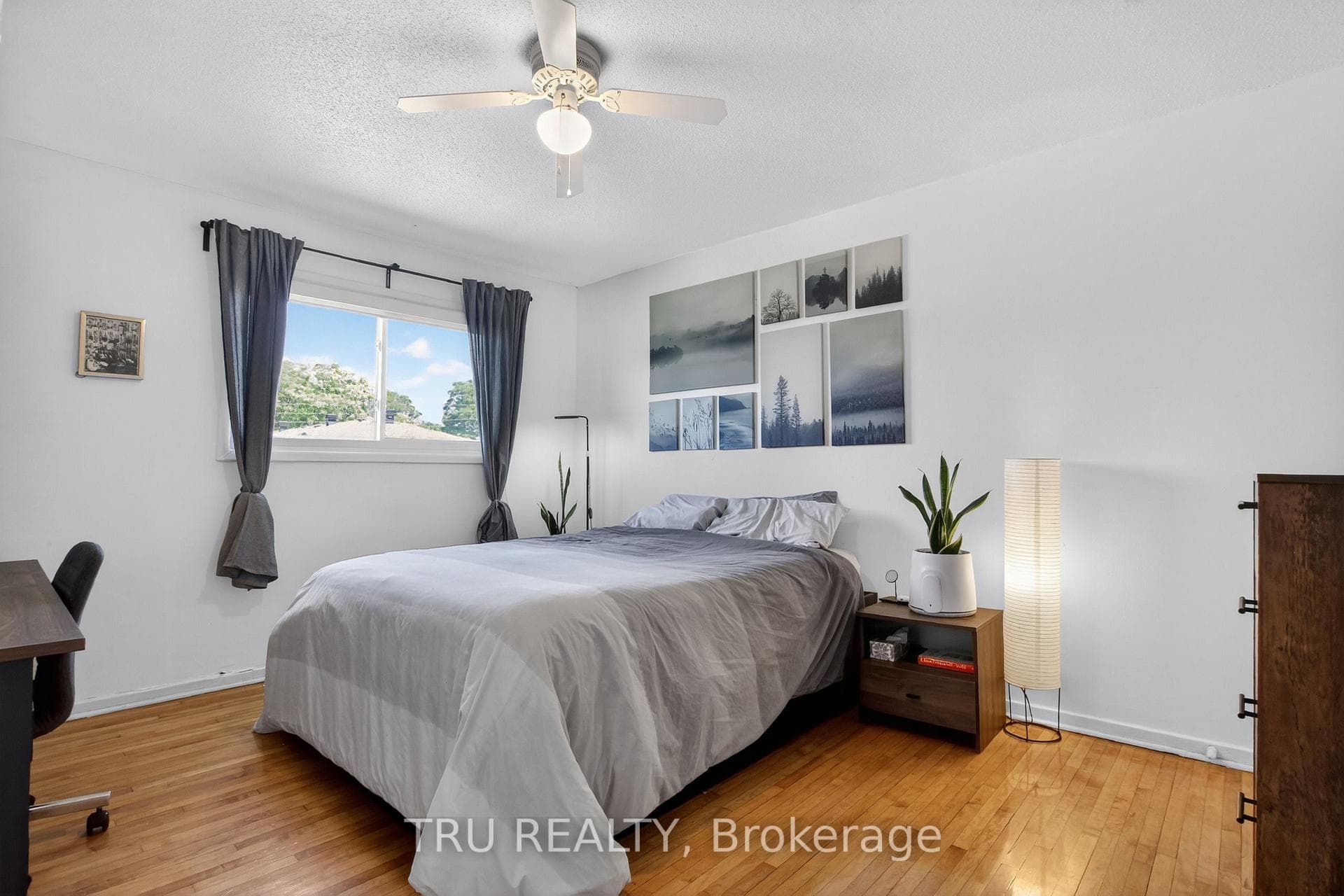 1253 Emperor Avenue photo 15
