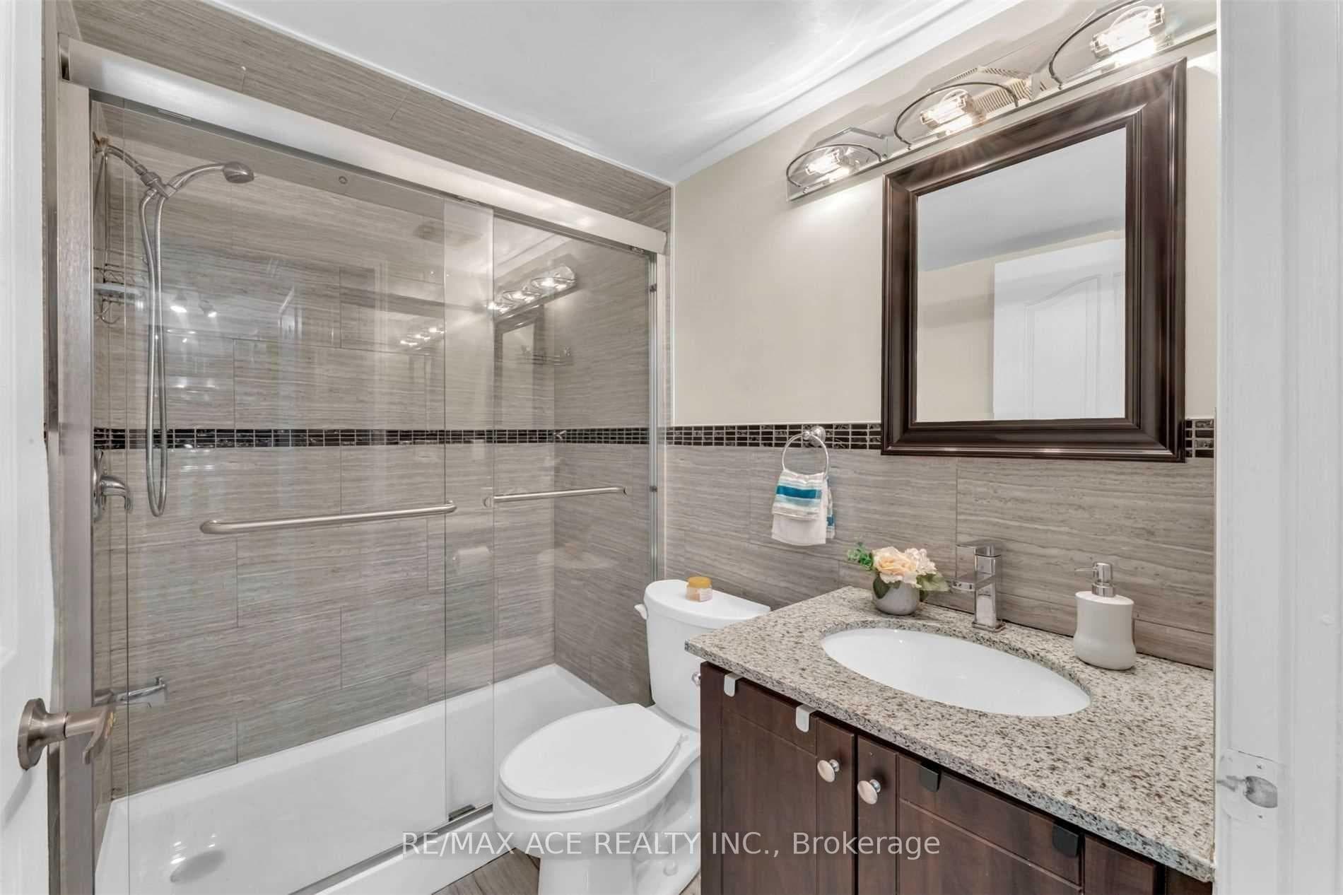 5225 Finch Avenue Unit 121 photo 7
