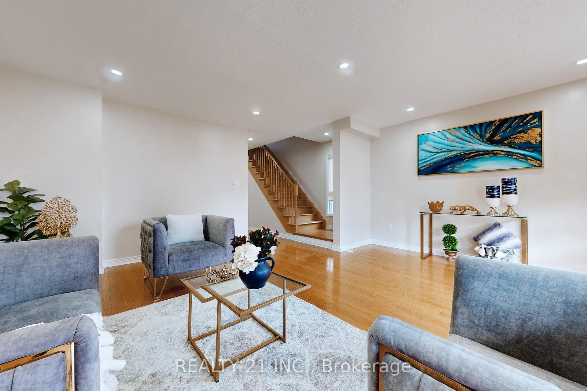 29 Wilkes Crescent photo 5