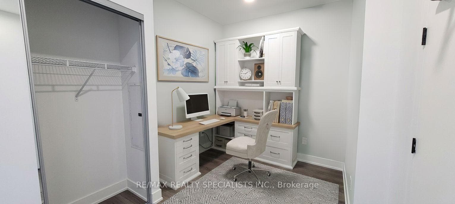 2489 Taunton Road Unit 1417 photo 10