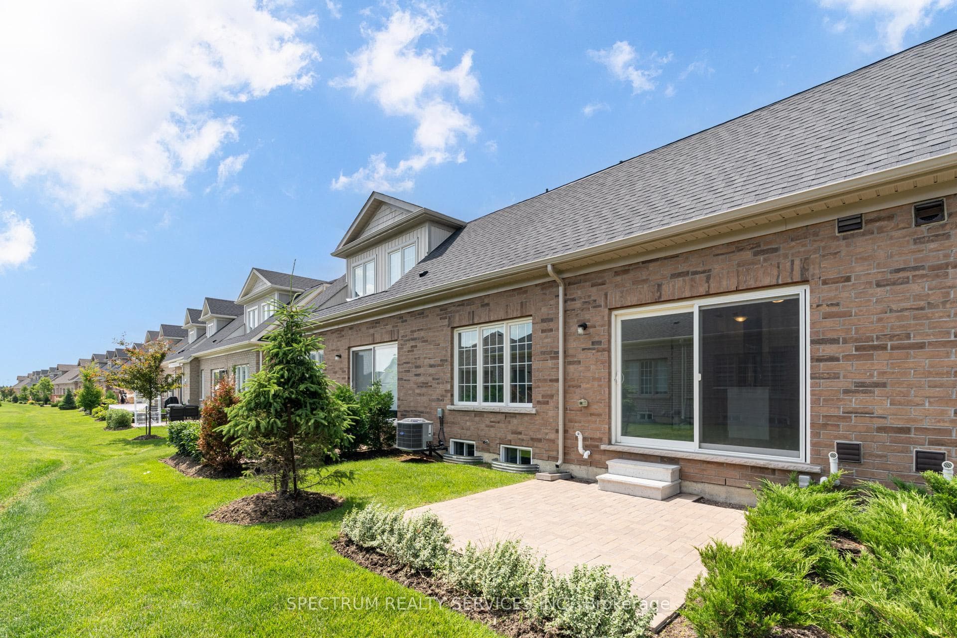 77 Muzzo Drive photo 49