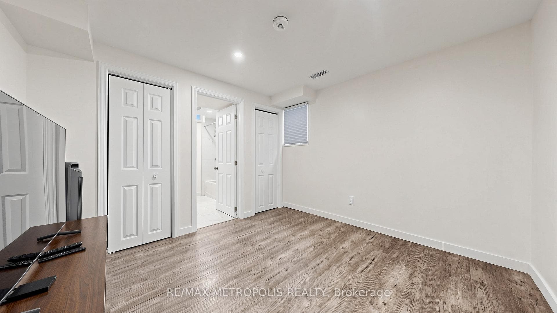 334 Killarney Court photo 29