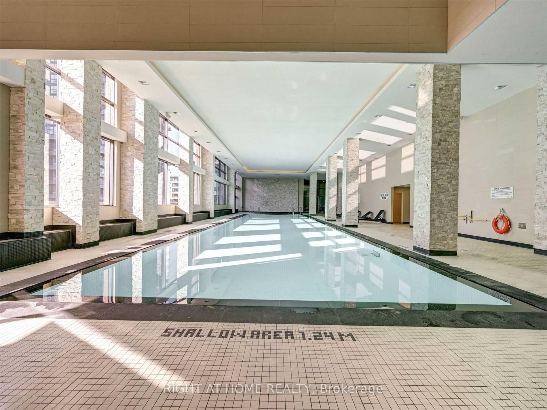 2212 Lake Shore Boulevard Unit 3605 photo 33