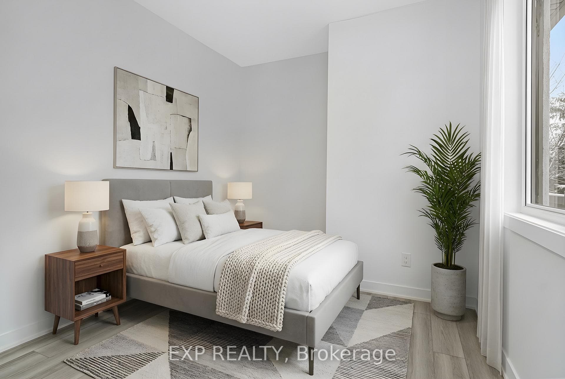 1373 Louis Lane Unit B photo 14