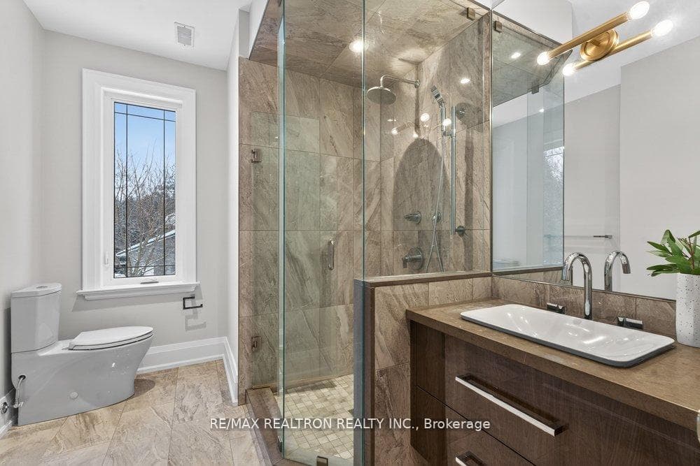 14705 Jane Street photo 47