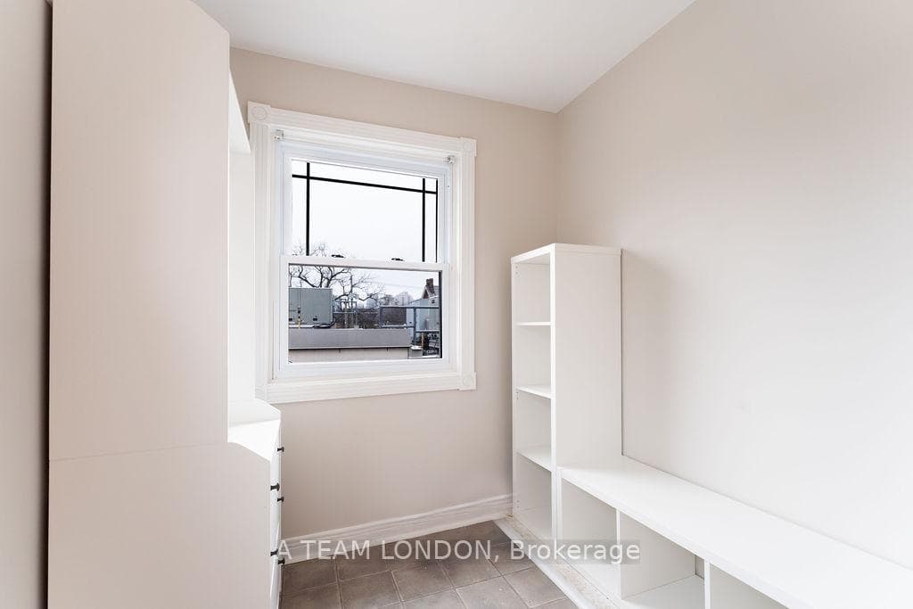169 Wortley Road Unit 2 photo 23