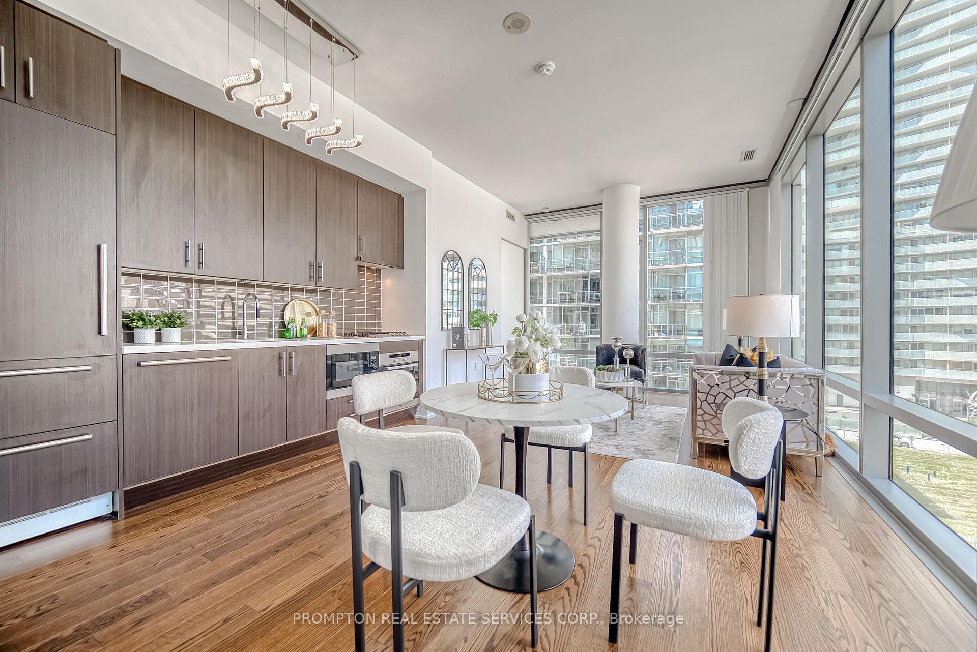 39 Queens Quay Unit 503 photo 8