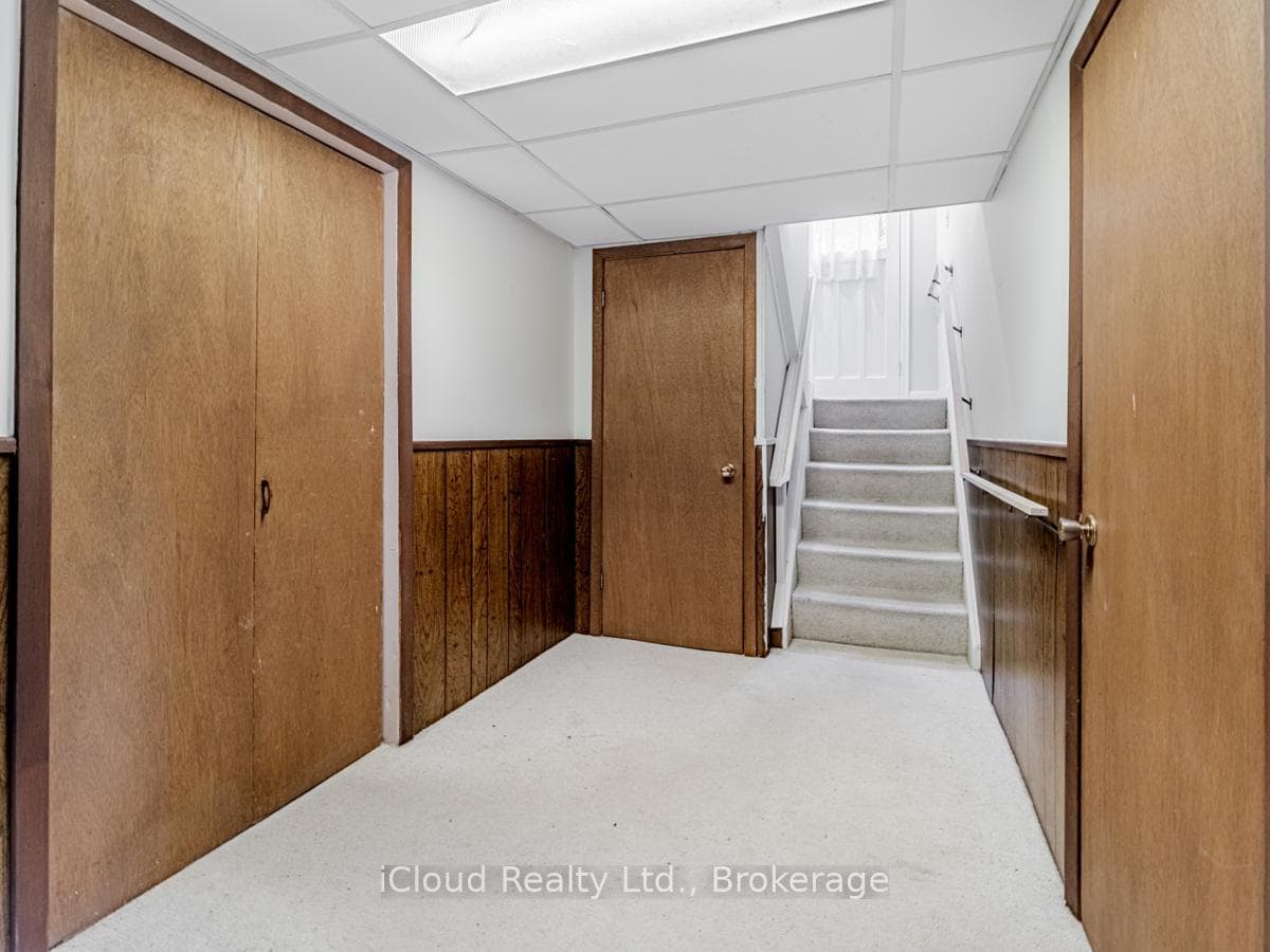 3525 Enniskillen Circle photo 23
