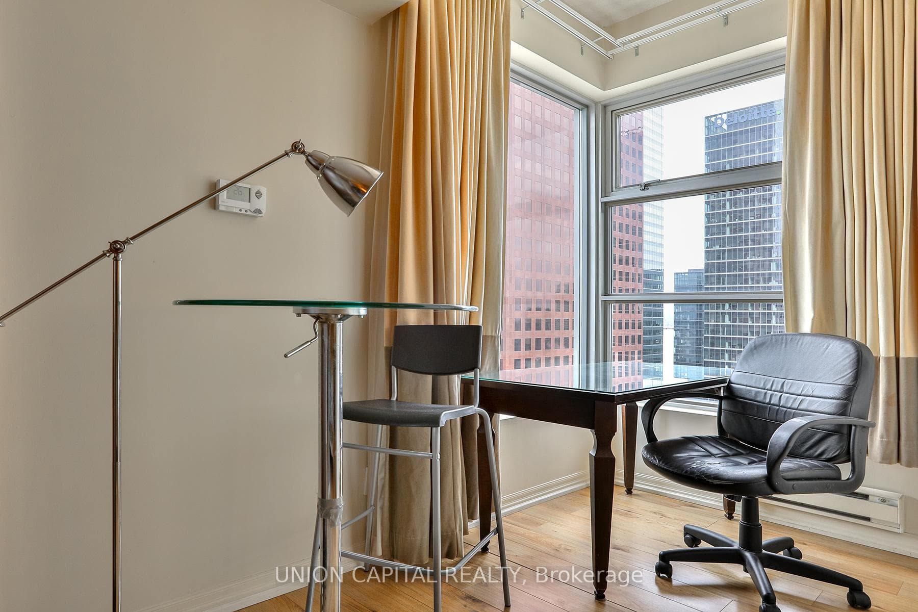 1 King Street Unit 3502 photo 8