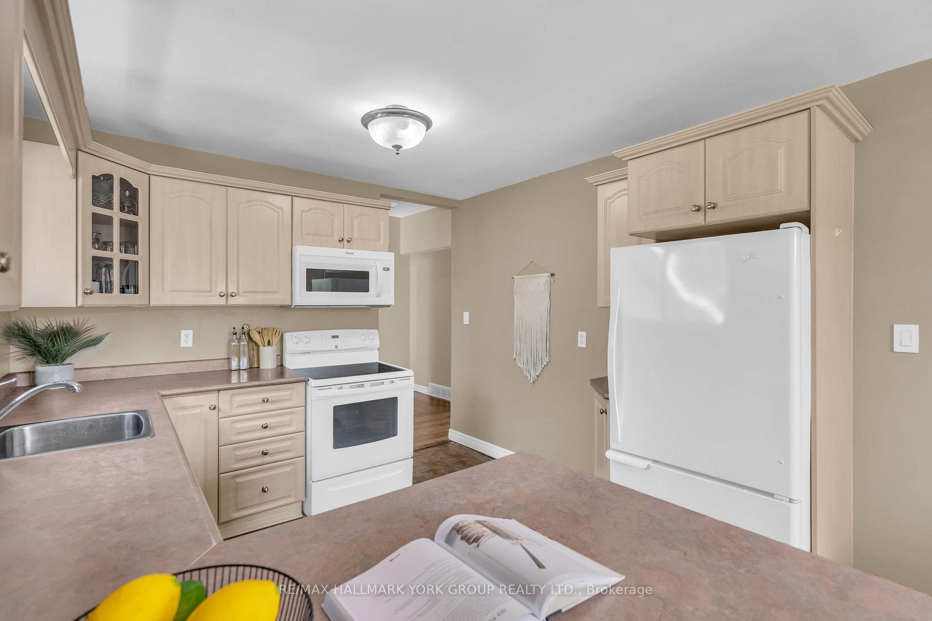 8 Rushton Road photo 7