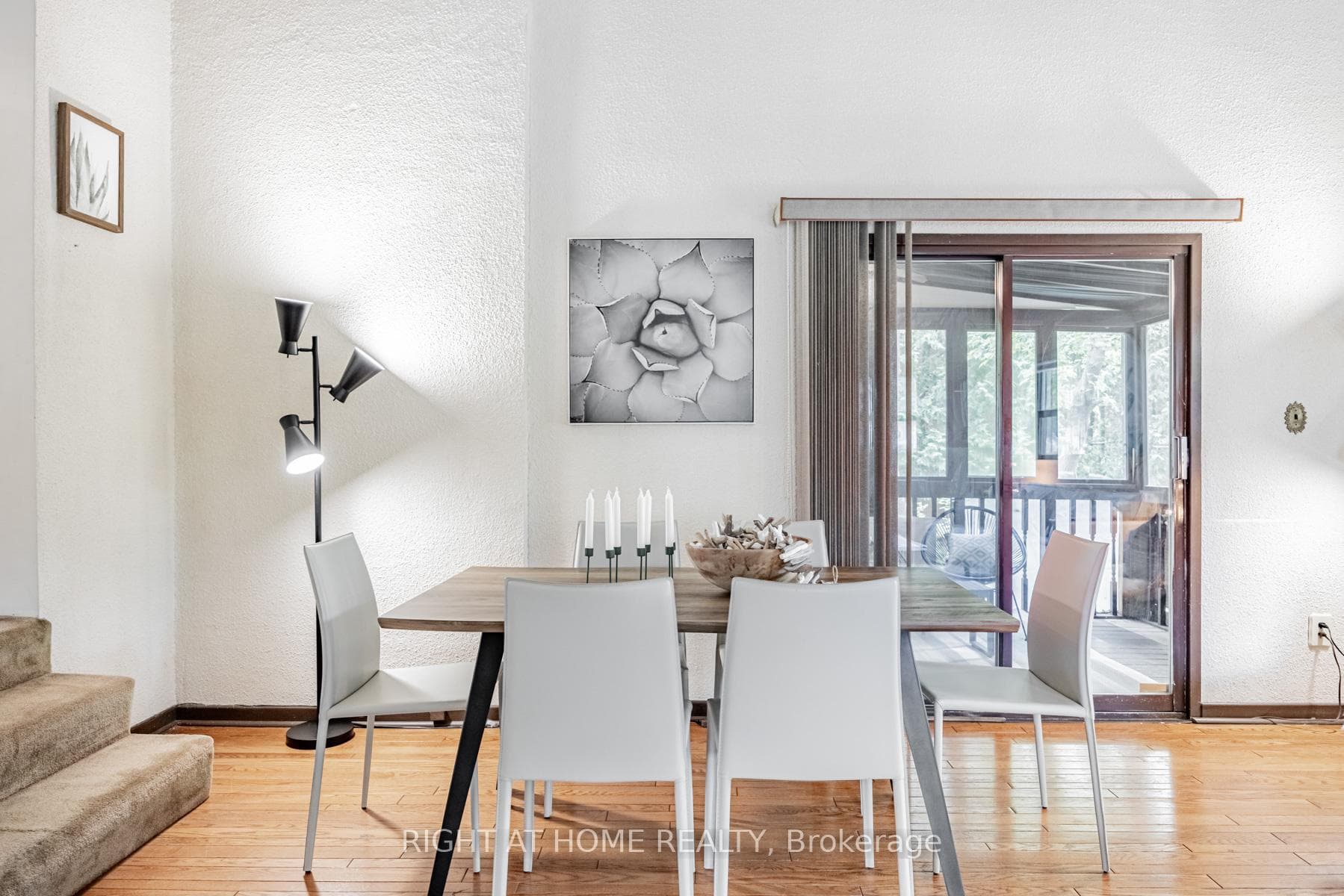 1416 Islington Avenue photo 10