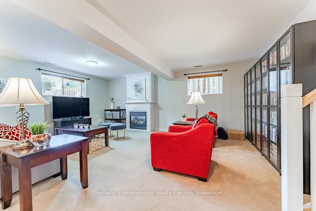 100 Chesley Street photo 27