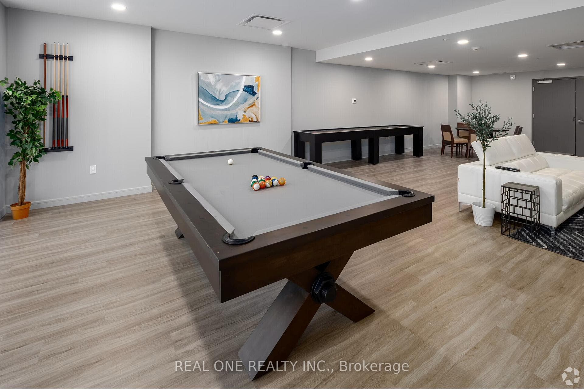 49 Walnut Street Unit 1706 photo 39
