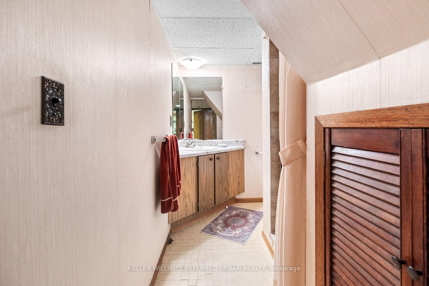 114 Gracefield Avenue photo 27