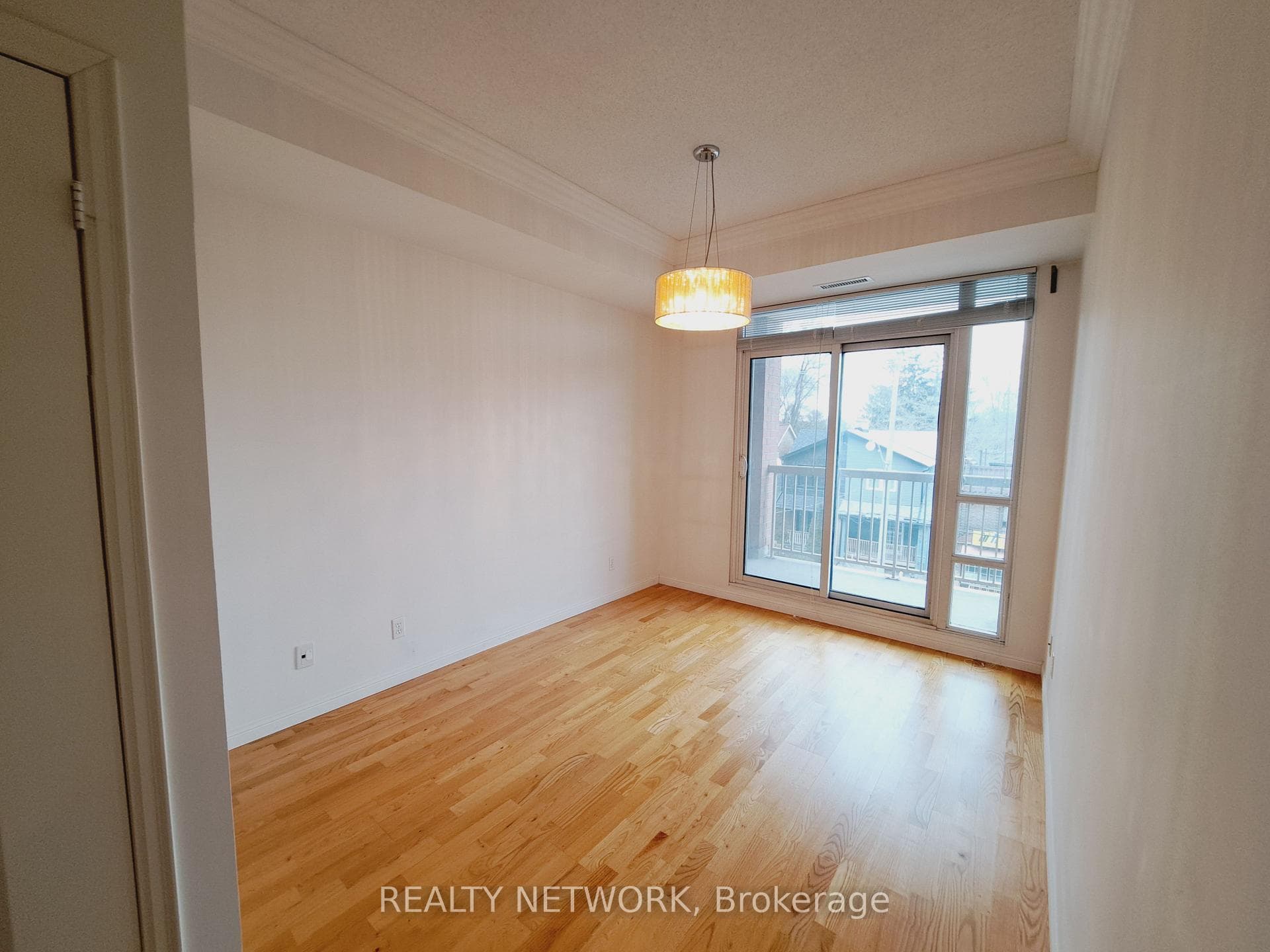 900 Mount Pleasant Road Unit 414 photo 17