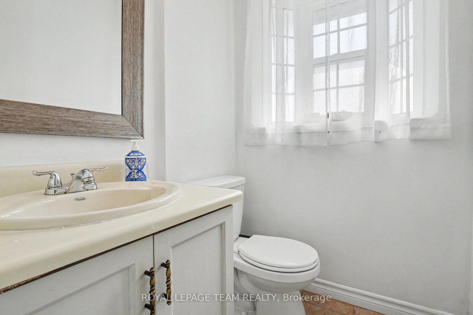 42 Sundback Lane photo 11
