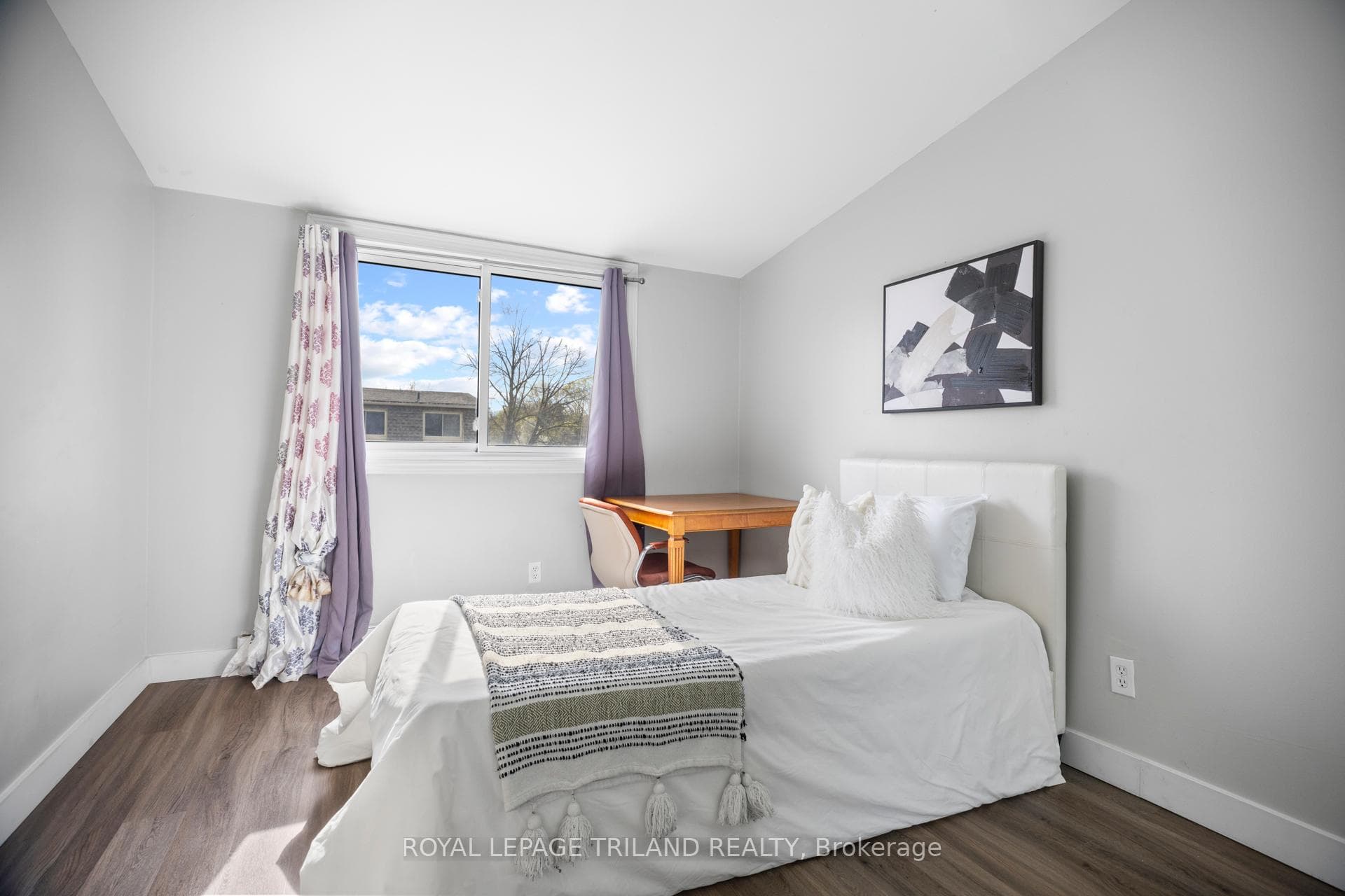1460 Limberlost Road Unit 23 photo 22