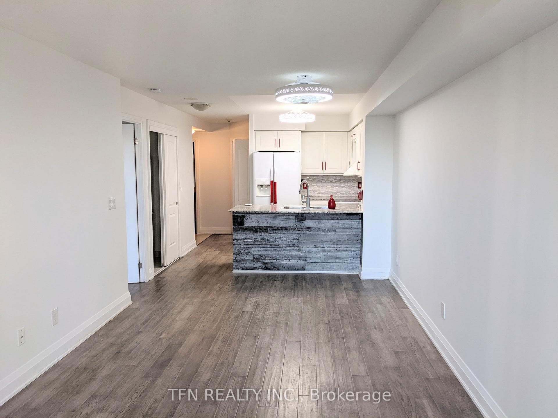 30 North Park Road Unit 807 photo 8