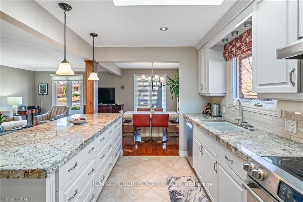 34 RAMSEY Street photo 13