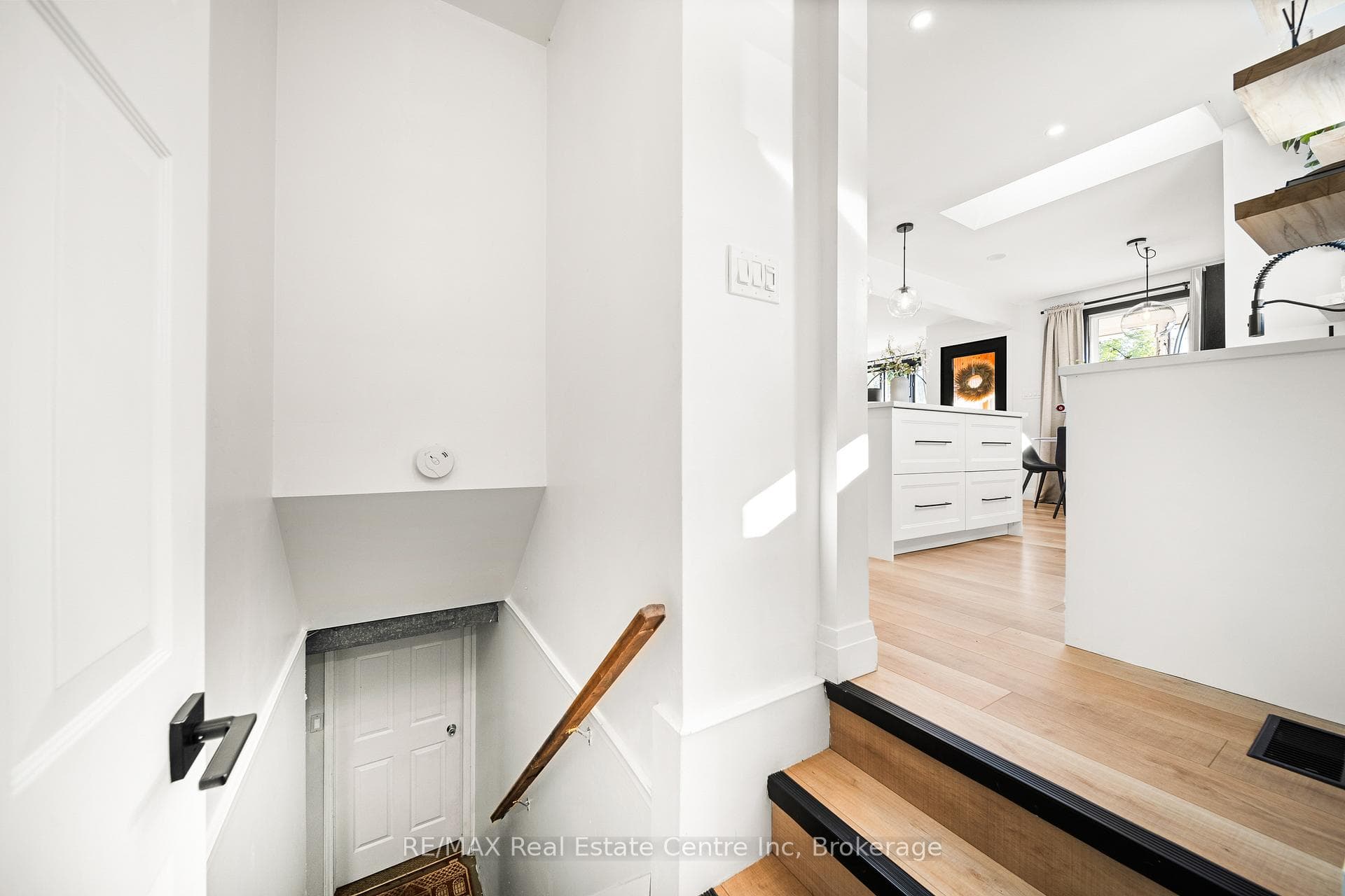 51 Muskoka Drive photo 29