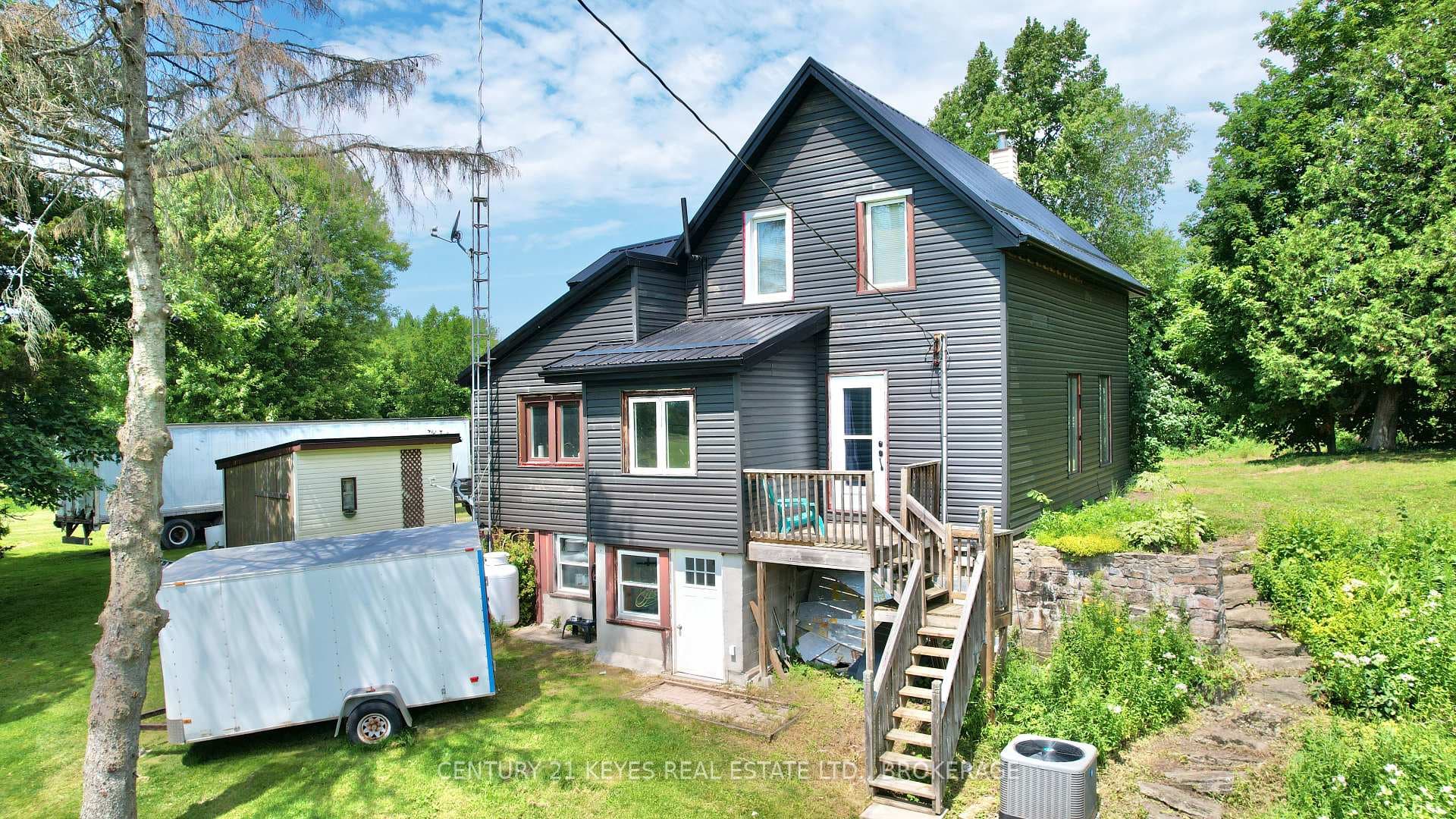 129 Mountain Street photo 6