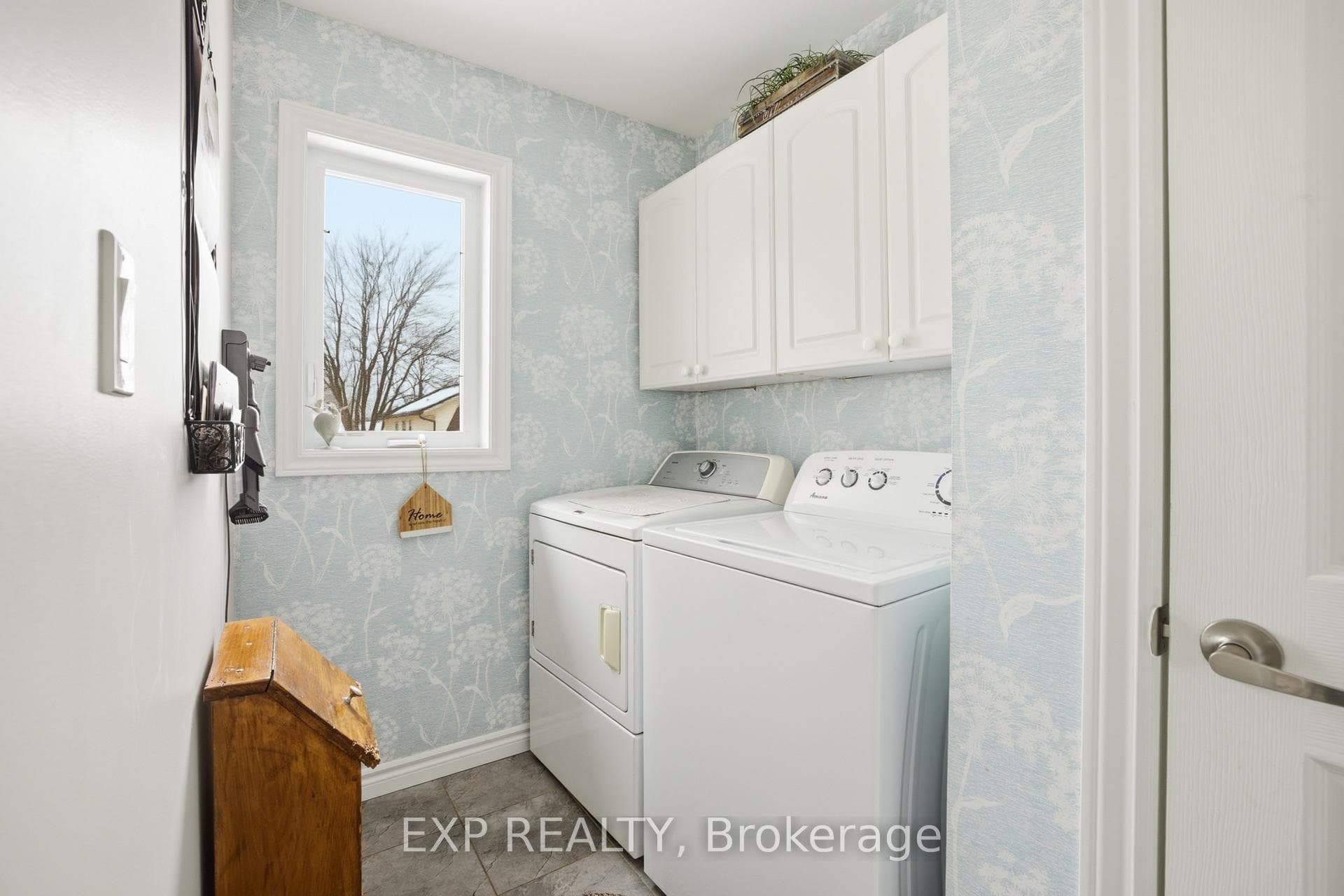 15 Irving Drive photo 16