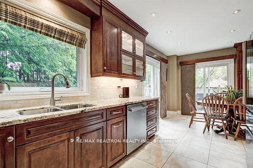 803 Exceller Circle photo 14