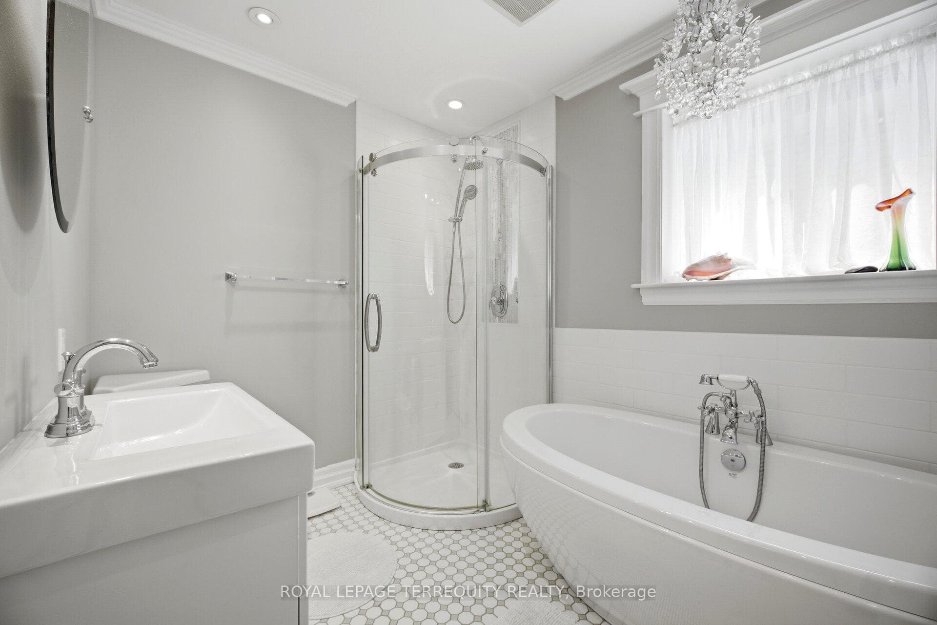 66 Chatham Street photo 14