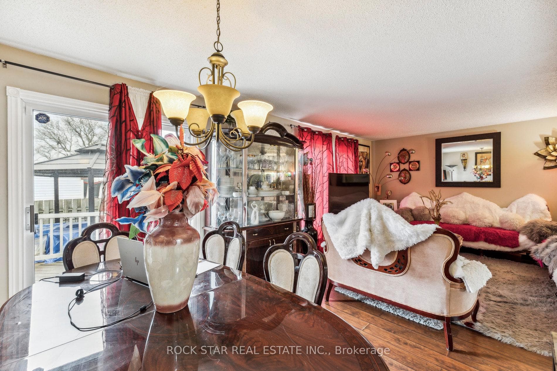 15 Beston Drive photo 7