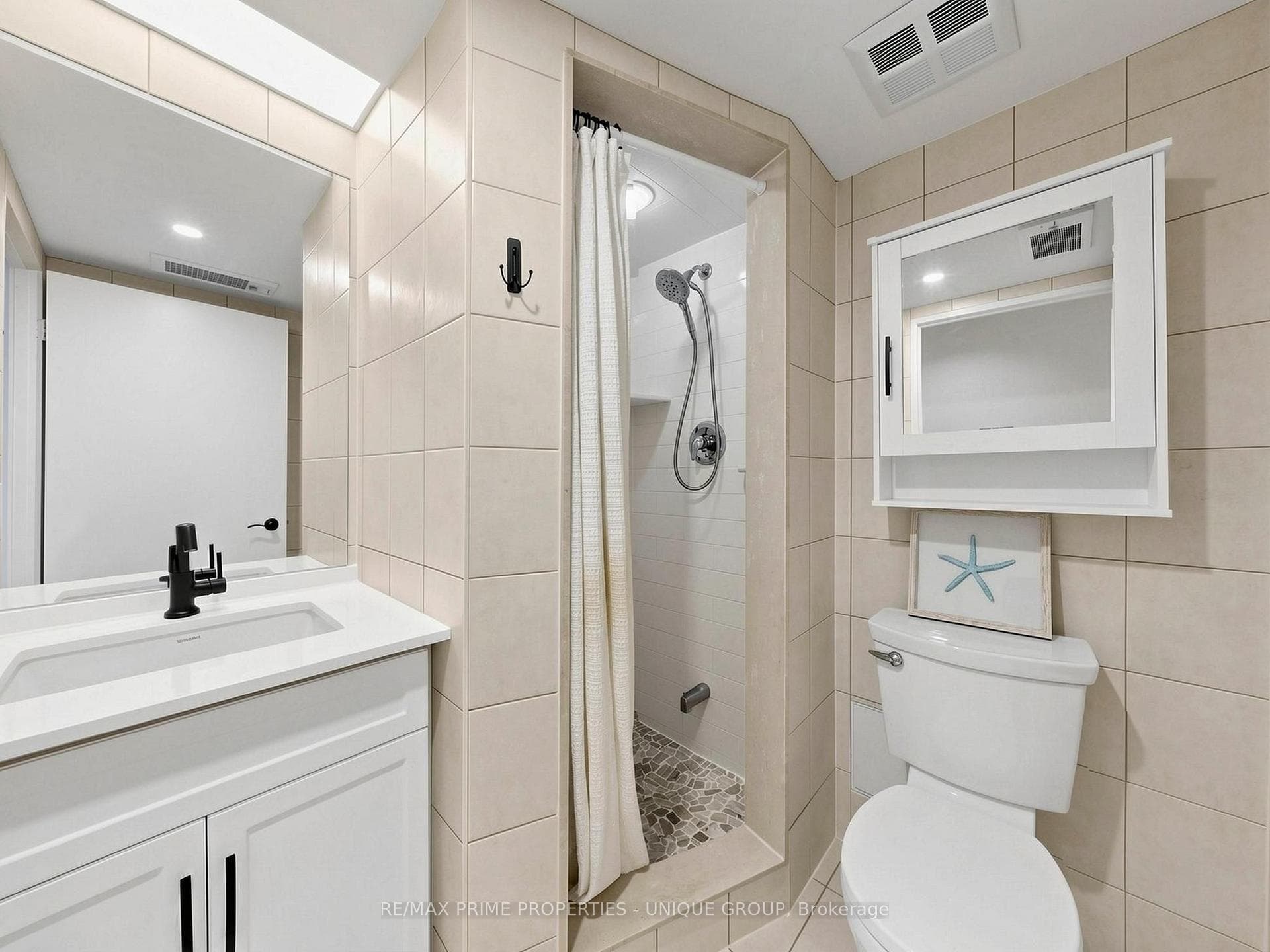 3 Pc Bathroom off foyer